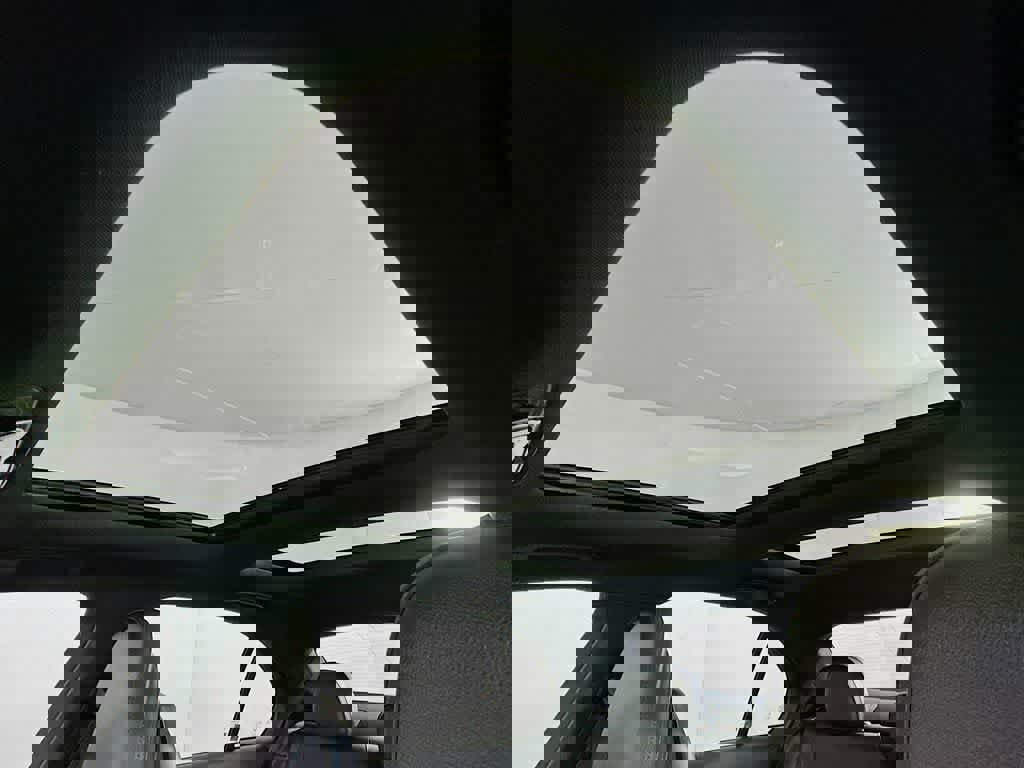 Used 2022 Mercedes-Benz C 300 4MATIC Sedan image 31