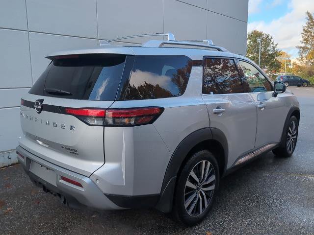 Used 2022 Nissan Pathfinder Platinum w/ Cargo Package image 3