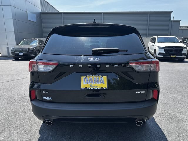 Certified 2022 Ford Escape SE w/ SE Sport Appearance Package AWD/4WD image 6