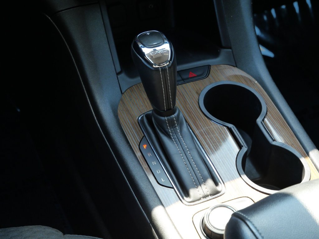 Used 2019 GMC Acadia SLE AWD/4WD image 19