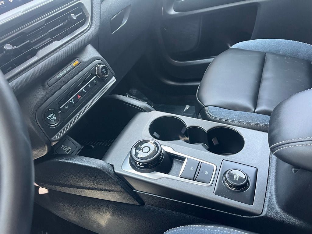 Certified 2025 Ford Bronco Sport Outer Banks w/ Outer Banks Tech Package+ AWD/4WD image 34