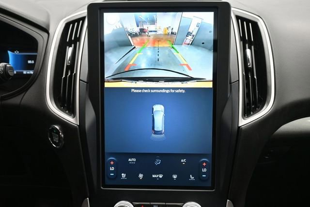 Certified 2023 Ford Edge SEL w/ Convenience Package AWD/4WD image 13