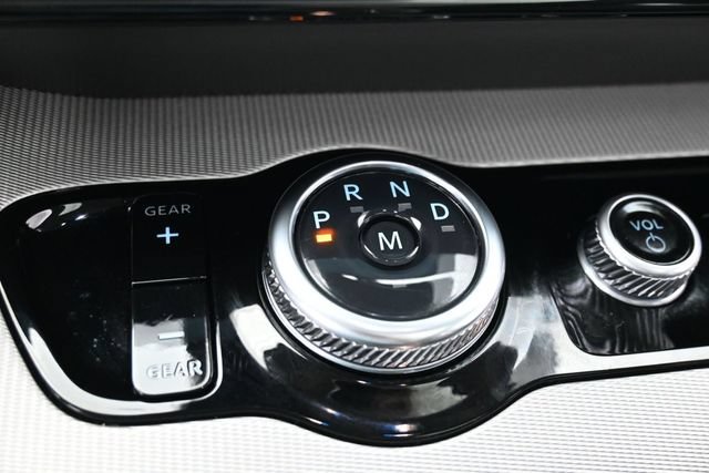 Certified 2025 Ford Expedition Active AWD/4WD image 25