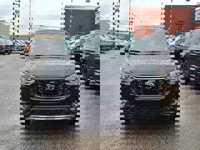 Certified 2023 Ford Escape Active w/ Tech Pack #2 image 4