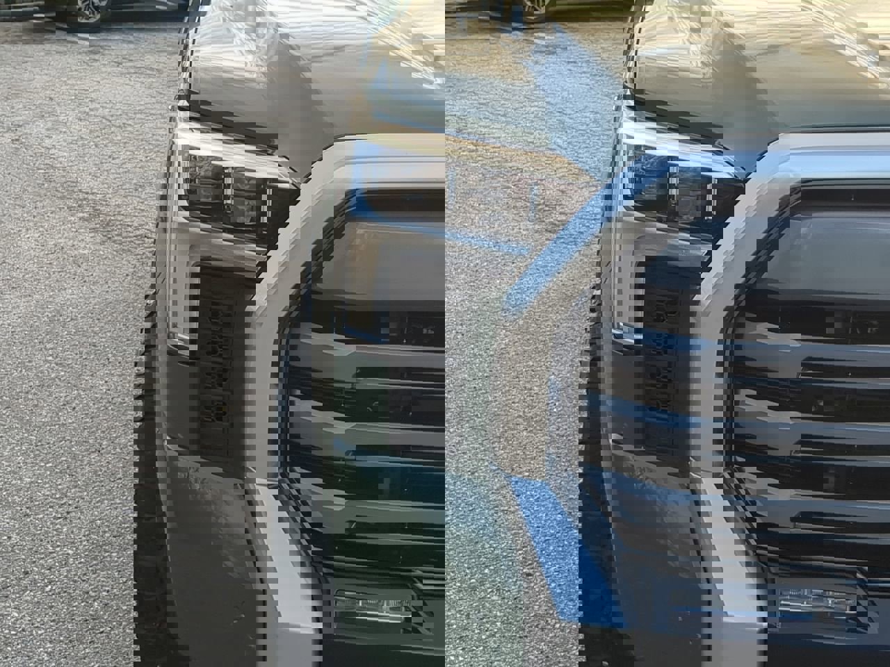 Used 2023 Toyota Tundra Limited image 8