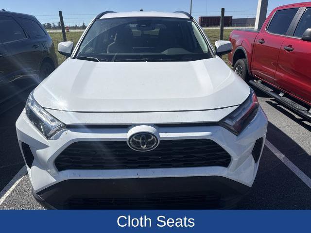 Used 2025 Toyota RAV4 XLE FWD image 2