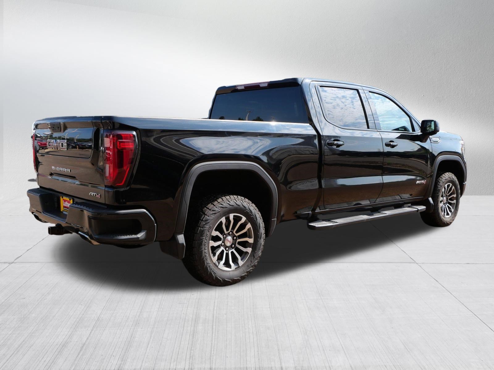 Used 2021 GMC Sierra 1500 AT4 AWD/4WD image 7