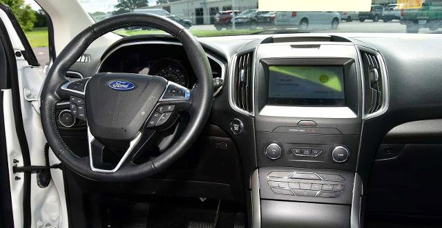 Certified 2020 Ford Edge SEL image 26