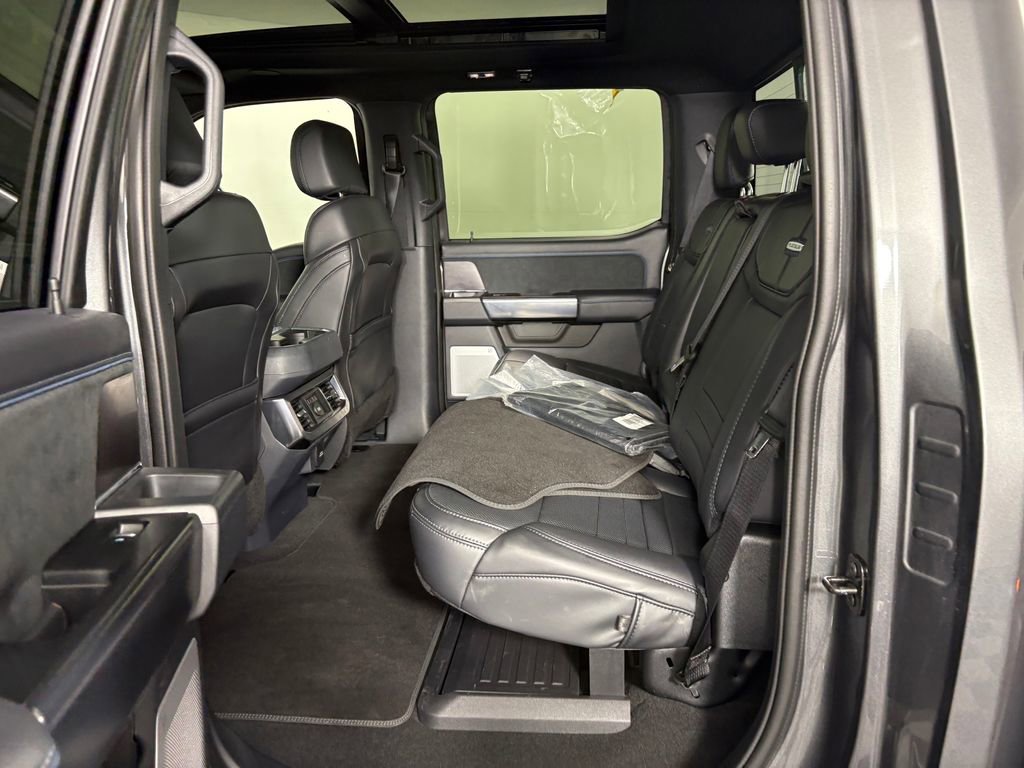 Certified 2026 Ford F450 Platinum AWD/4WD image 30