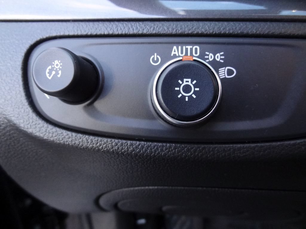 Used 2019 Buick Encore Preferred FWD image 15