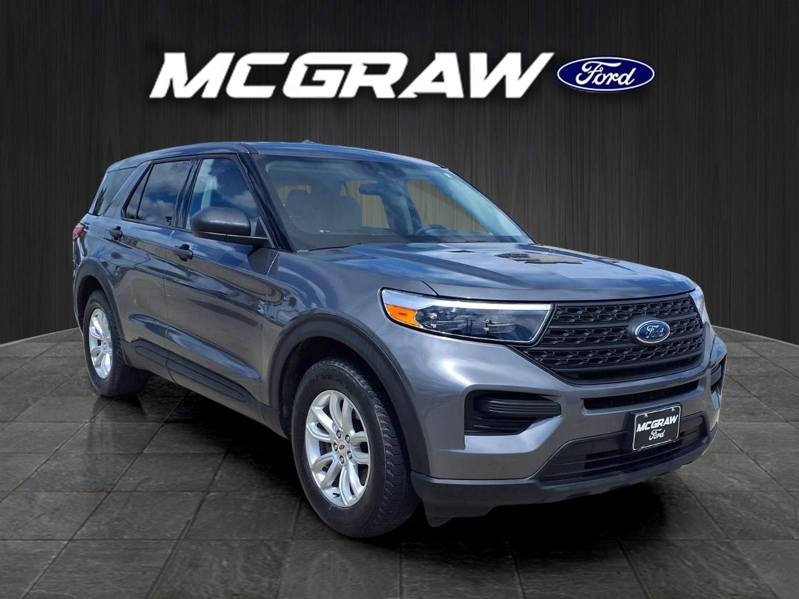 Certified 2021 Ford Explorer 2WD image 4