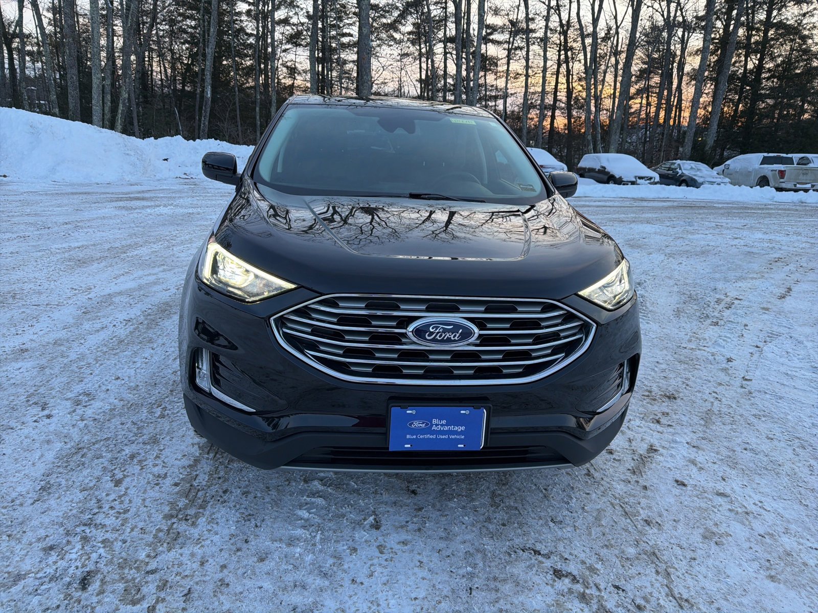 Certified 2022 Ford Edge SEL w/ Convenience Package image 2