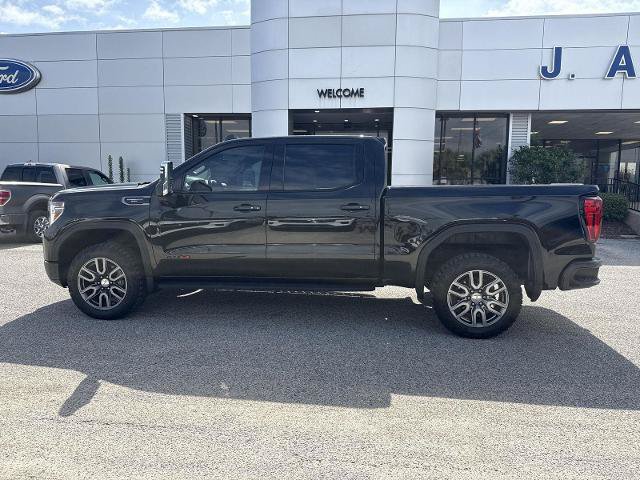 Used 2021 GMC Sierra 1500 AT4 w/ AT4 Value Package AWD/4WD image 2