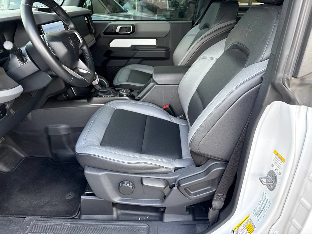 Certified 2024 Ford Bronco Big Bend AWD/4WD image 2