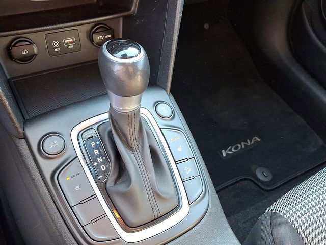 Used 2020 Hyundai Kona SEL w/ Cargo Package image 14