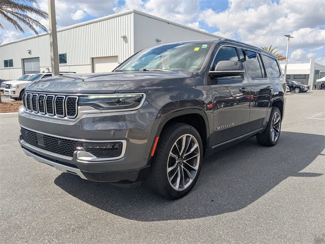 Used 2022 Jeep Wagoneer Series III w/ Premium Group I image 7