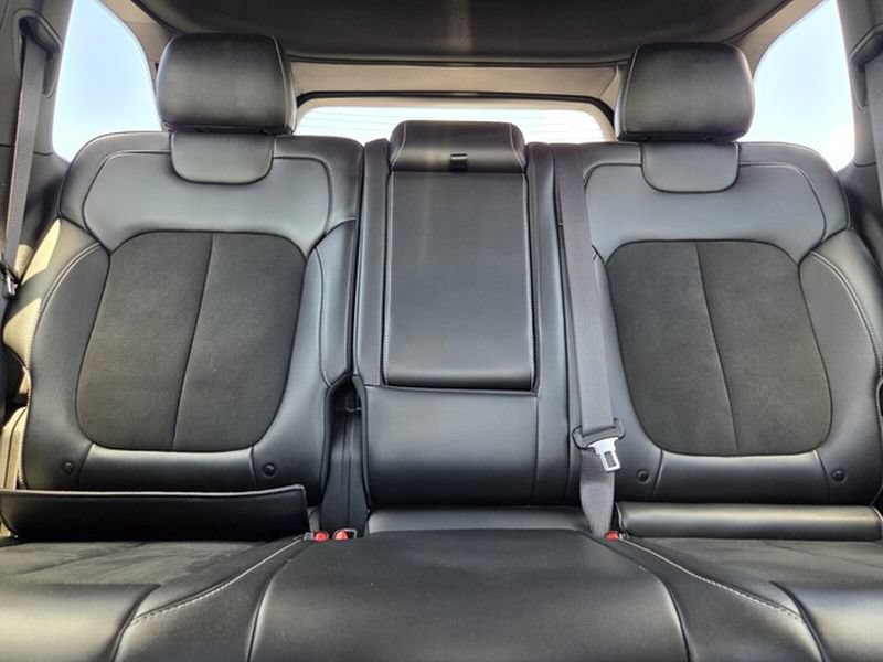 Used 2022 Jeep Grand Cherokee Altitude RWD image 12
