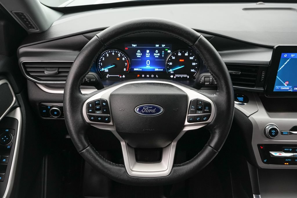Certified 2023 Ford Explorer XLT w/ Equipment Group 202A AWD/4WD image 13