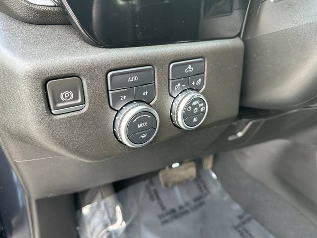 Used 2024 GMC Sierra 1500 Elevation w/ Preferred Package AWD/4WD image 18