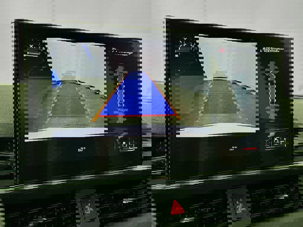 Used 2021 Audi A4 2.0T Premium w/ Convenience Package image 28