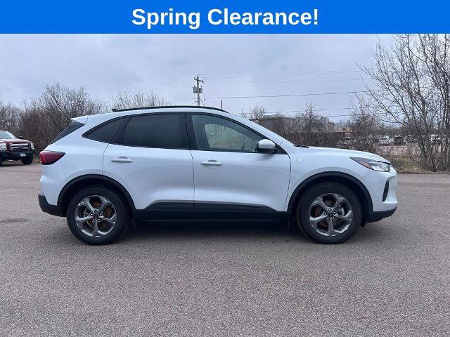 Certified 2025 Ford Escape ST-Line Select AWD/4WD image 7