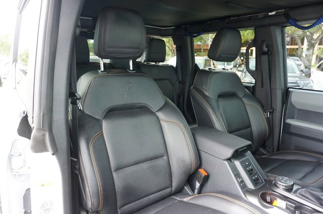 Certified 2023 Ford Bronco Badlands AWD/4WD image 2