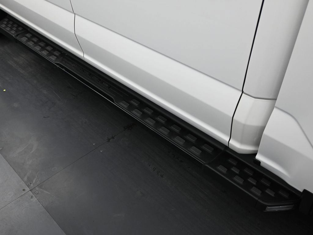 Certified 2022 Ford F150 Lightning Lariat image 28