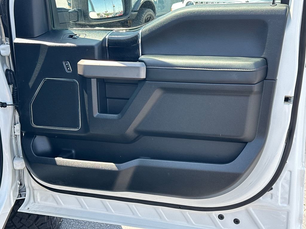 Certified 2020 Ford F350 Platinum w/ Tremor Off-Road Package AWD/4WD image 14