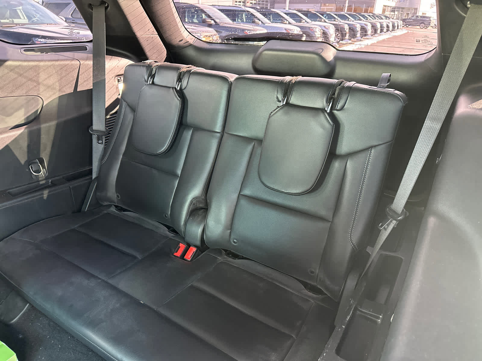 Certified 2020 Ford Explorer XLT w/ Equipment Group 202A image 31