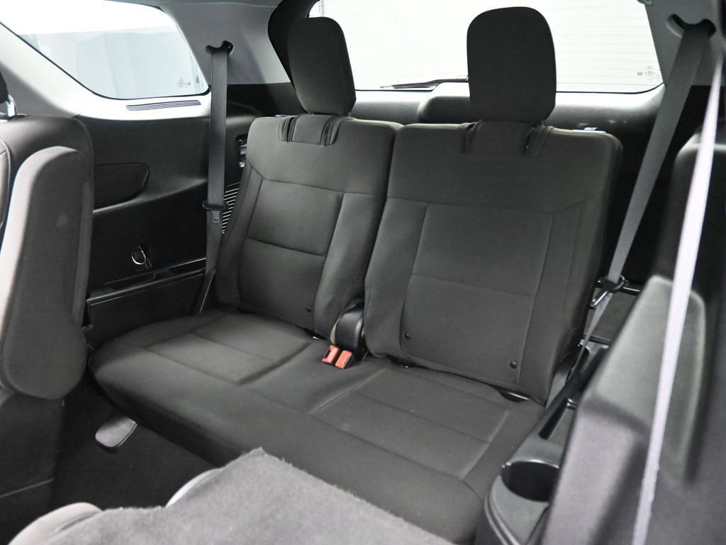 Certified 2022 Ford Explorer XLT w/ Class IV Trailer Tow Package image 48