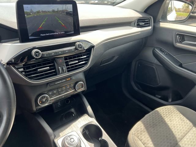 Certified 2022 Ford Escape SE w/ Cold Weather Package AWD/4WD image 29