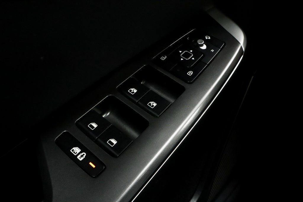 Used 2022 Kia EV6 Wind w/ Wind Technology Package image 28