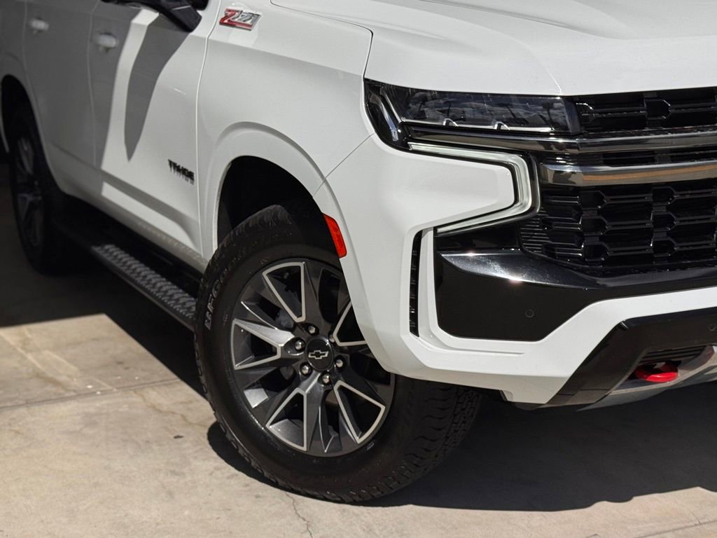 Used 2022 Chevrolet Tahoe Z71 w/ Luxury Package image 4