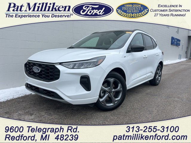 Certified 2023 Ford Escape ST-Line w/ Tech Pack #1 image 5