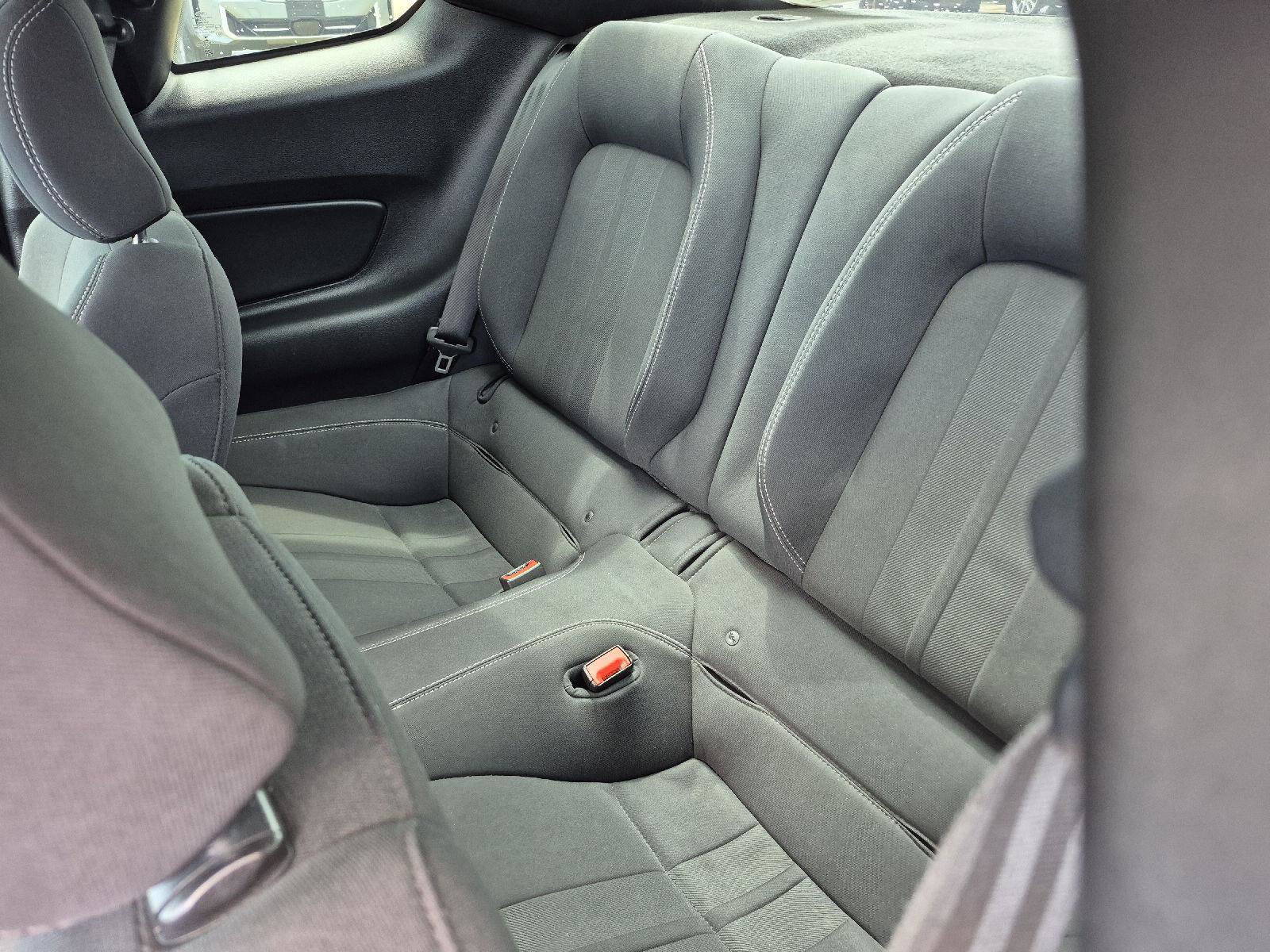 Certified 2019 Ford Mustang Coupe RWD image 7