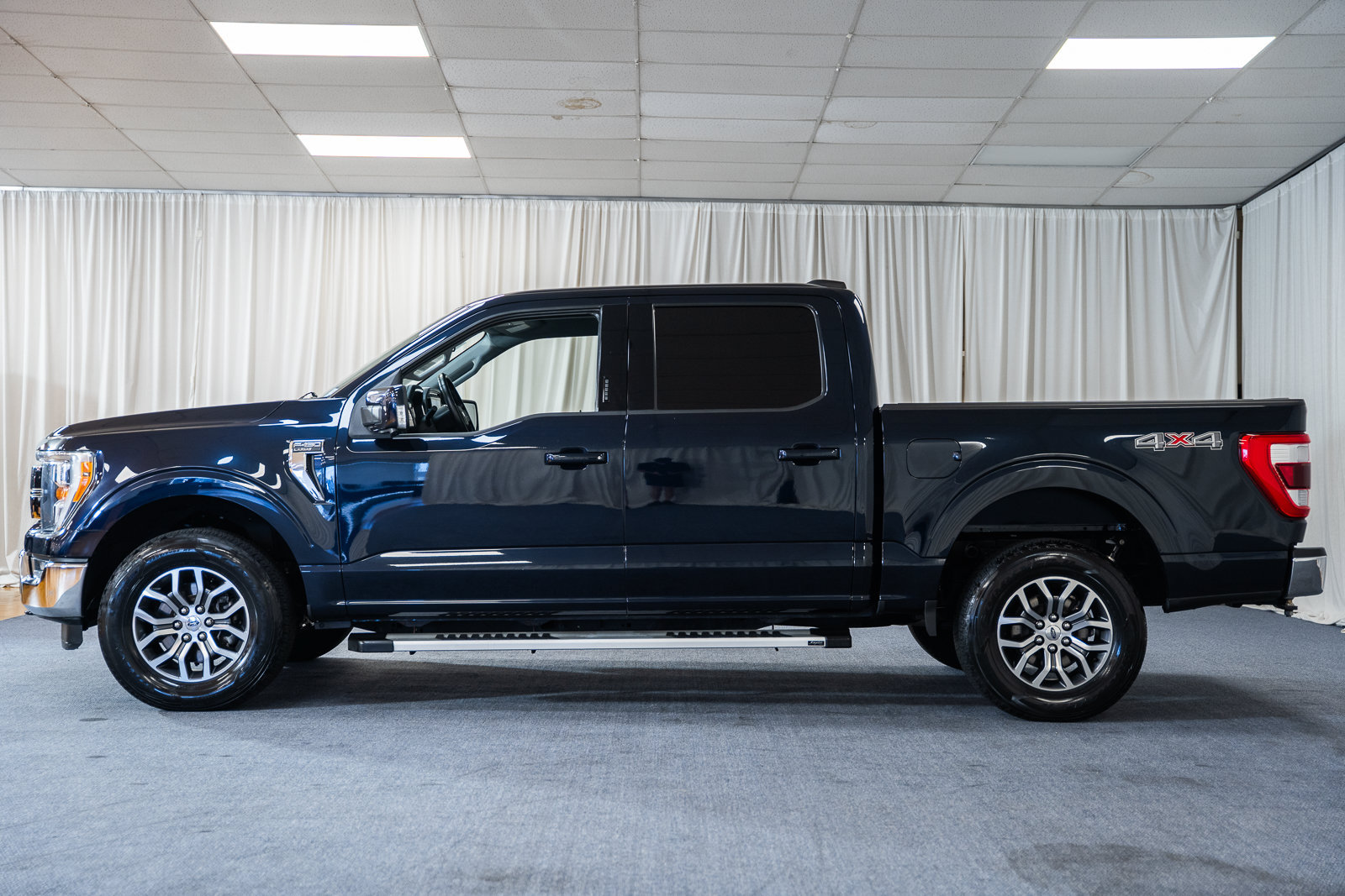 Certified 2021 Ford F150 Lariat w/ Tow Technology Package AWD/4WD image 5