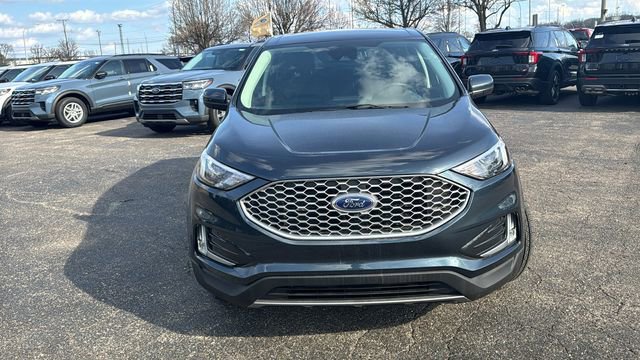 Certified 2024 Ford Edge SEL w/ Convenience Package image 9