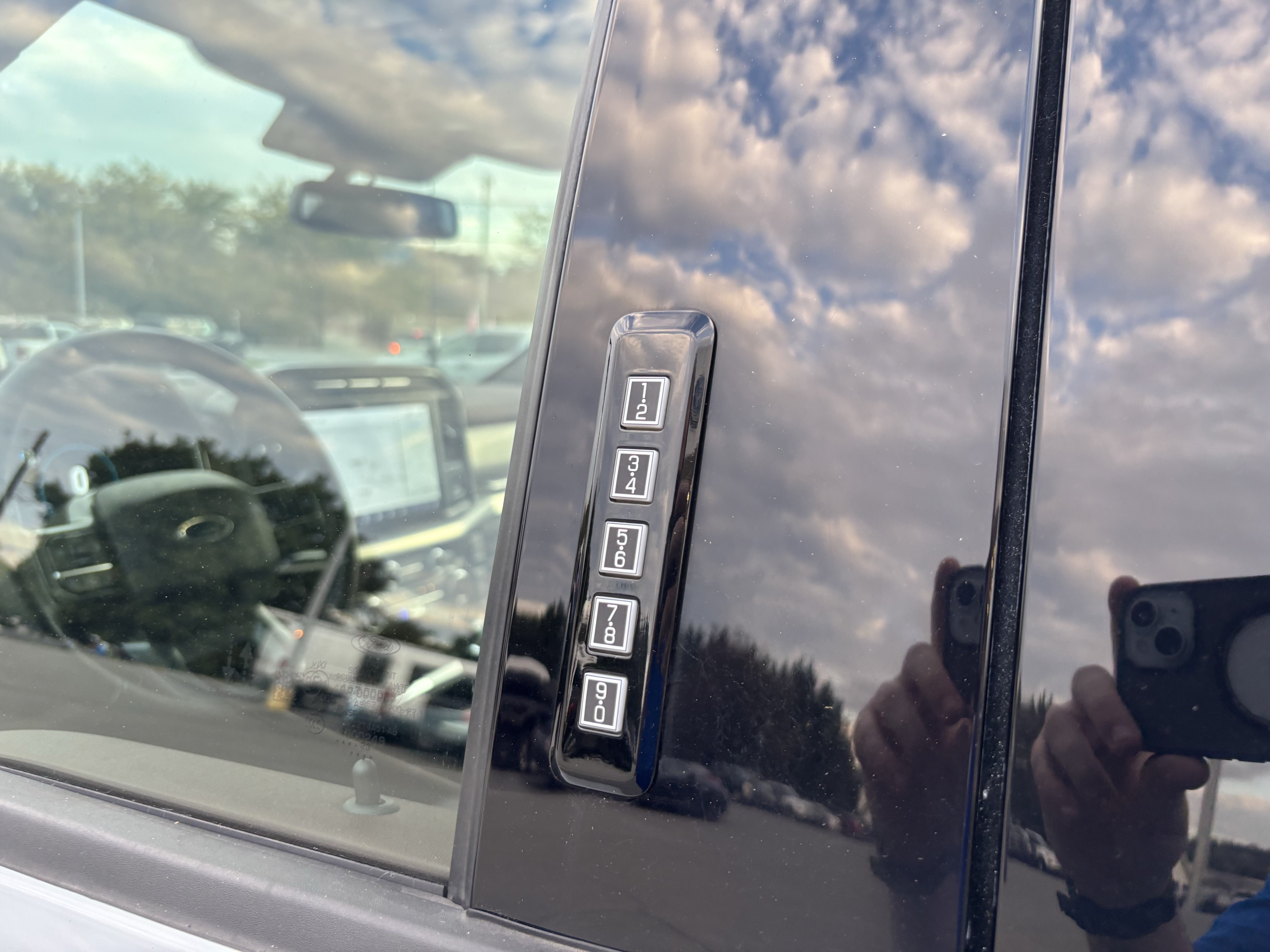 Certified 2023 Ford F150 Lariat w/ Max Trailer Tow Package AWD/4WD image 13