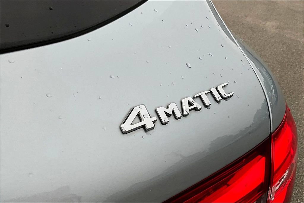 Used 2018 Mercedes-Benz GLC 300 4MATIC image 25