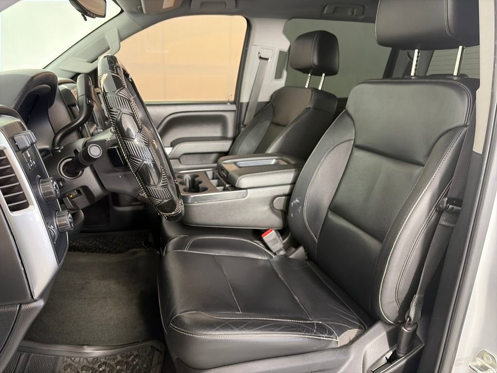 Used 2018 Chevrolet Silverado 1500 LT w/ All Star Edition image 11