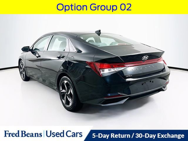 Used 2023 Hyundai Elantra SEL w/ Convenience Package image 3