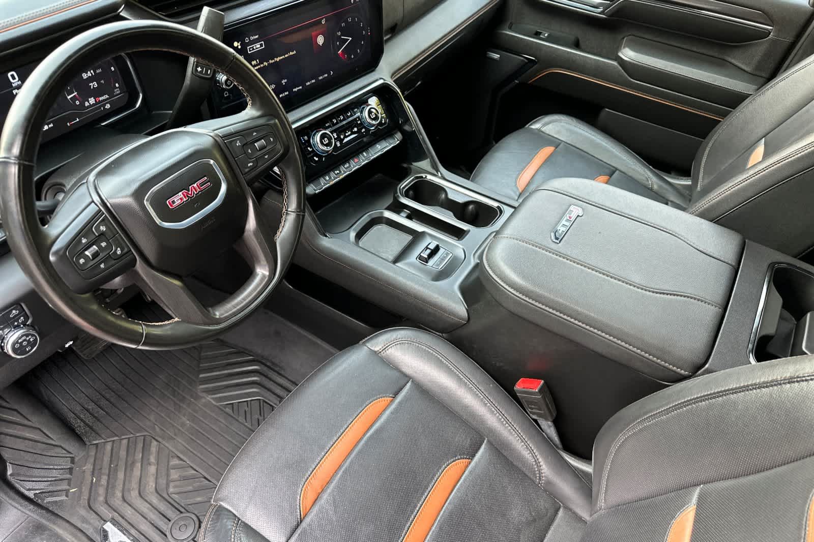 Used 2024 GMC Sierra 2500 AT4 w/ Technology Package AWD/4WD image 11