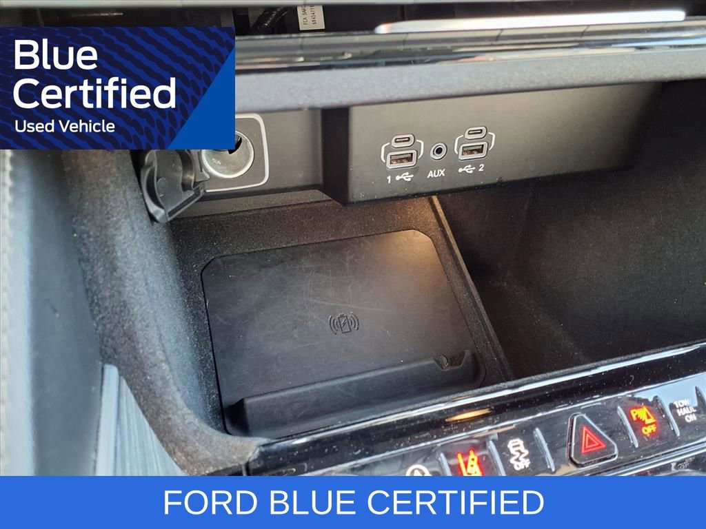 Used 2024 Jeep Wagoneer L Series II w/ Flexible Seating Group image 14