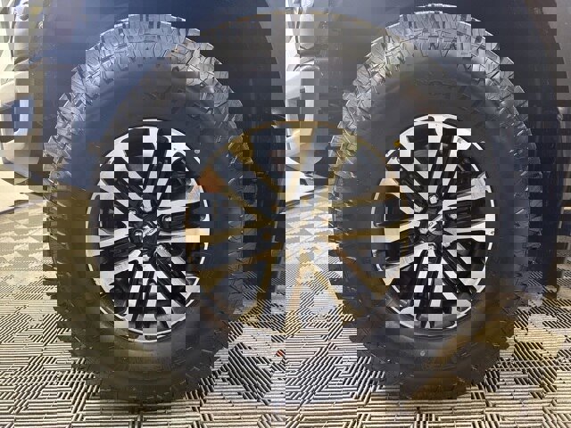 Certified 2019 Ford F150 Raptor w/ Equipment Group 802A Luxury image 11