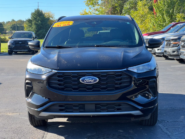 Certified 2024 Ford Escape ST-Line w/ Tech Pack #1 AWD/4WD image 42