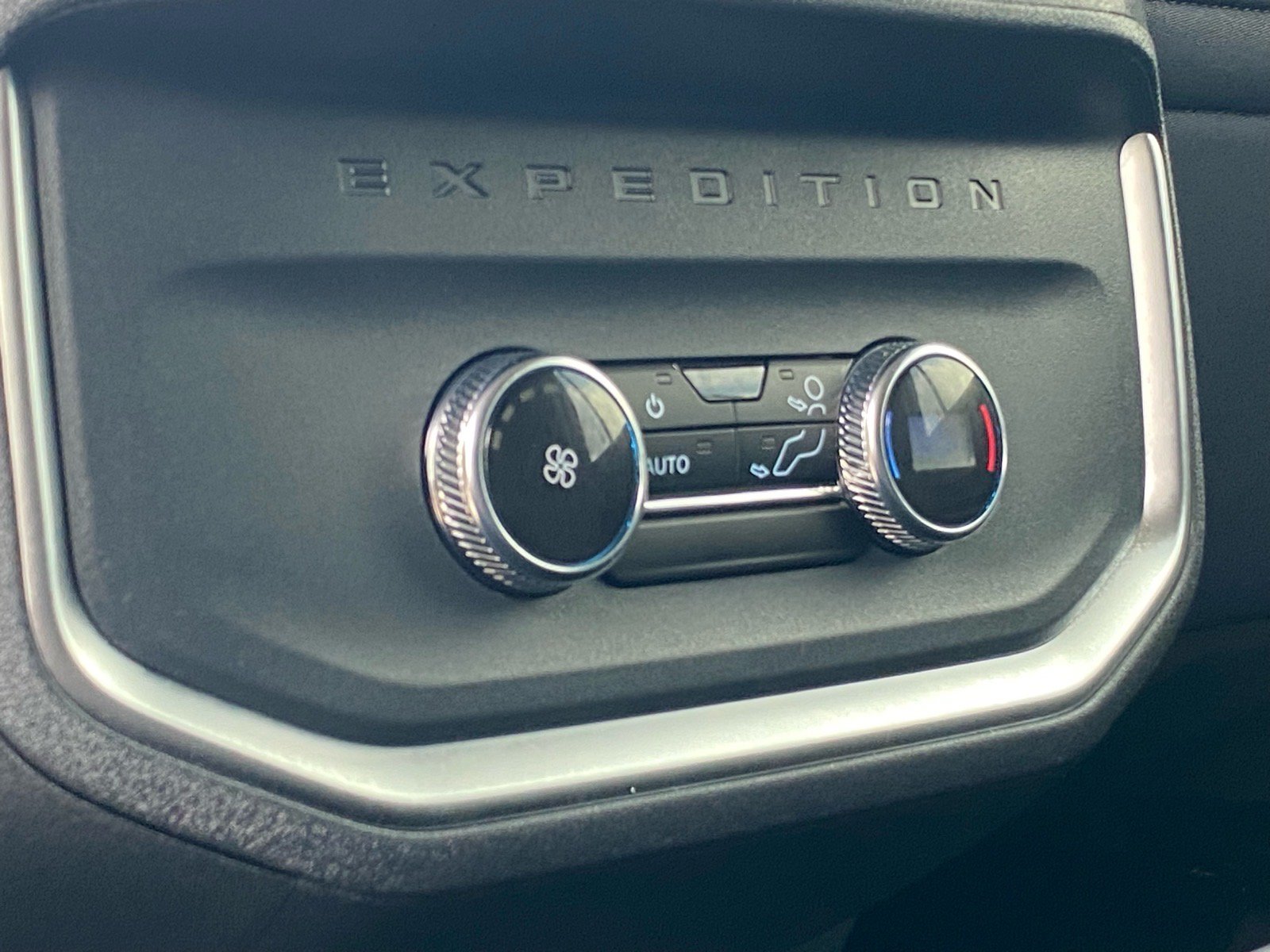 Certified 2026 Ford Expedition Max Active AWD/4WD image 20