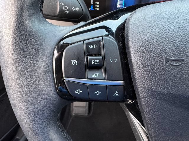 Certified 2023 Ford Escape Active AWD/4WD image 22