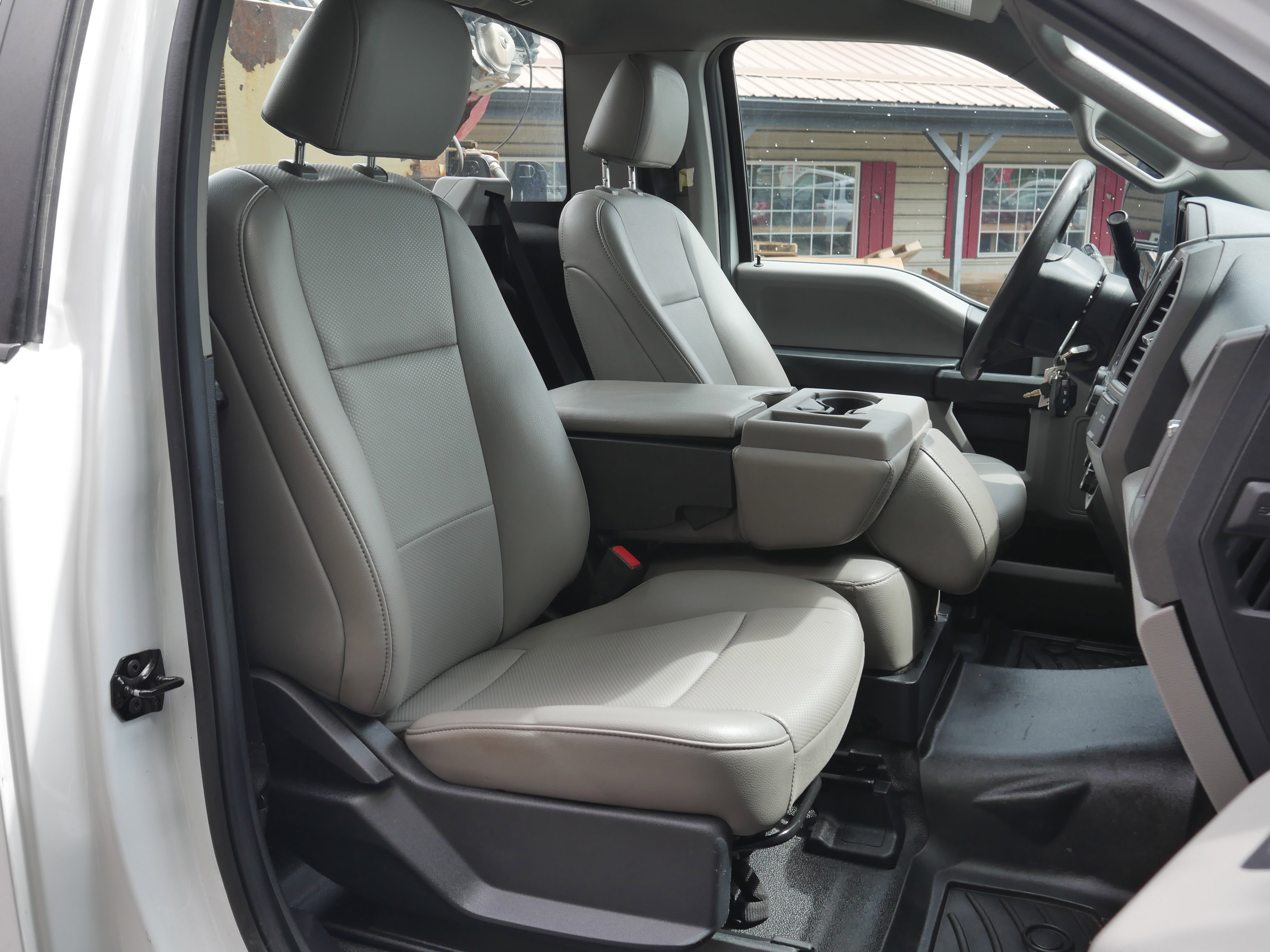 Certified 2022 Ford F250 4x4 Regular Cab Super Duty image 20