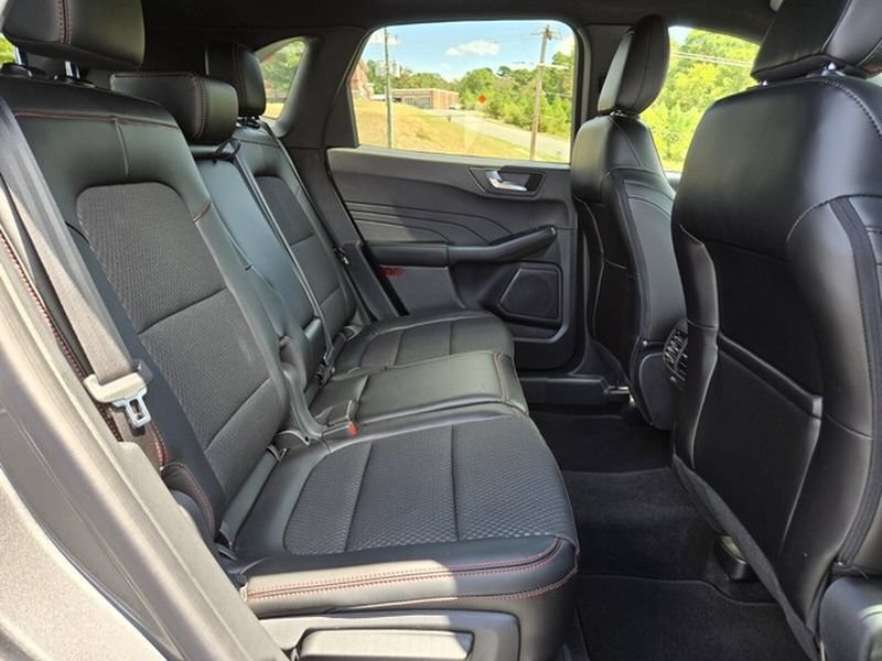 Certified 2024 Ford Escape ST-Line w/ Tech Pack #1 FWD image 19