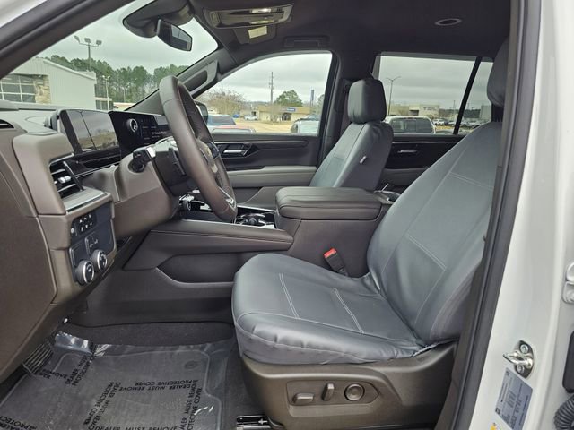 Used 2025 Chevrolet Tahoe LS image 13